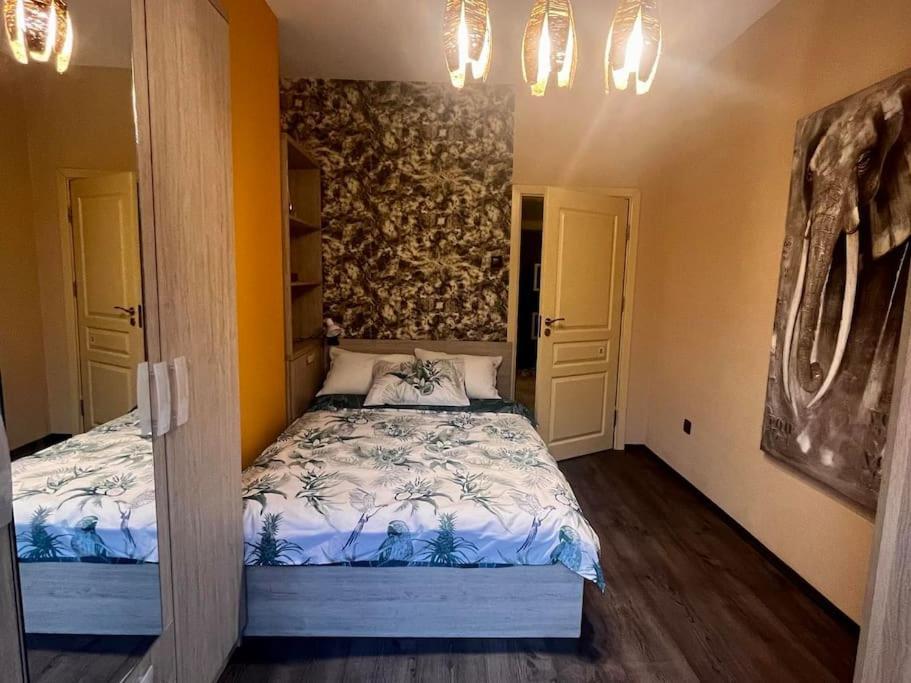 Cozy 2Br Oasis In Central Burgas Ngoại thất bức ảnh