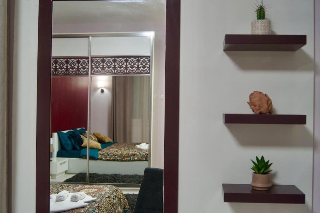 Cozy 2Br Oasis In Central Burgas Ngoại thất bức ảnh